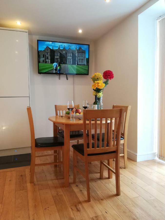 Modern, 1 Bedroom Apartment, Uplands, Swansea Exterior foto
